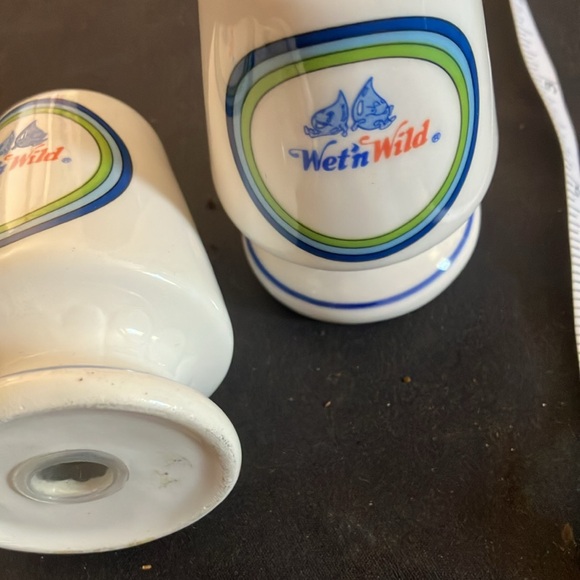 Wet n Wild White Ceramic Shakers with Blue and Green Accents - Picture 3 of 3